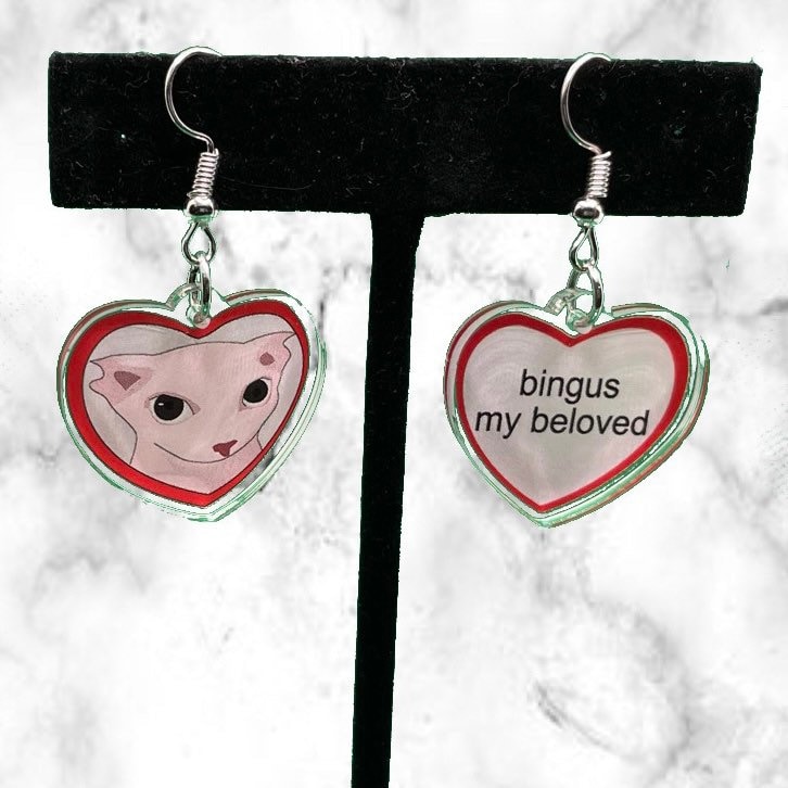 Bingus My Abhorred, Heart Locket GIF