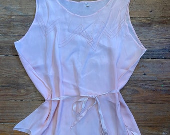 Vintage 30s light pink lingerie top triangle hem lounge beach pajamas