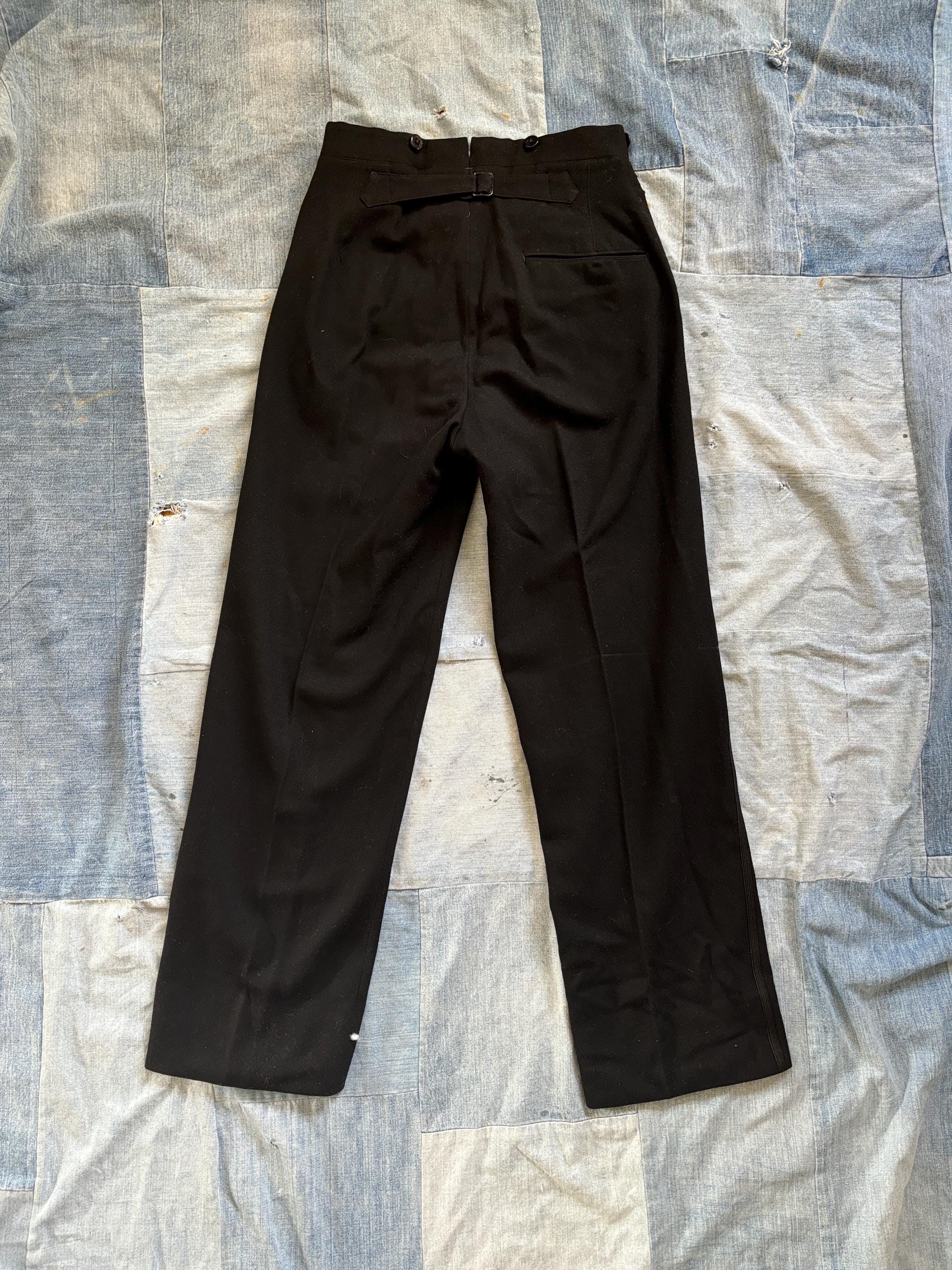 【NONCODE】Maris Back Button Strap Pants NN155R.jpg?v=1658222371&width=533
