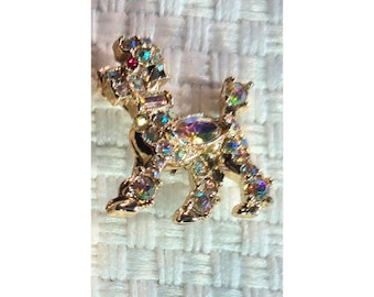 Adorable broche vintage con forma de caniche.