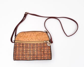 Cork shoulder bag / True vintage bag, brown and multicolored / adjustable shoulder strap / cork bag / 90s women's