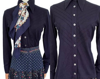 Vintage Bluse Dunkelblau LOUIS LONDON spitzer Kragen / 1970er Damenhemd Blau / großer Kragen