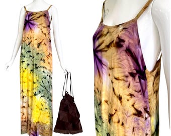 Hippie Maxi Dress 1970s Batik / Colorful Long Strapless Dress / Indian Maxi Dress / 70s Dress S M / True Vintage / Summer Dress / Festival Outfit