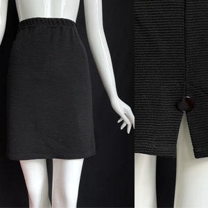 1980s mini skirt stretch black Clairenzo France / vintage short elastic skirt / 80s ribbed skirt / mini skirt black