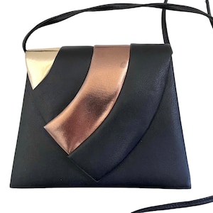 1970s evening bag / going out bag / party bag / festive bag black gold / shoulder bag
