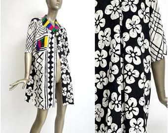 1980s silk dress / black white colorful Fürstenberg / vintage blouse colorful collar / blouse dress / 80s dress / silk dress / 3.11.20-7