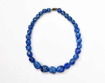 Vintage Blue Glass Necklace / 70s Fashion Jewelry / Twist Clasp Necklace / Large Ball Necklace / Glass Jewelry / Colorful Beaded Necklace