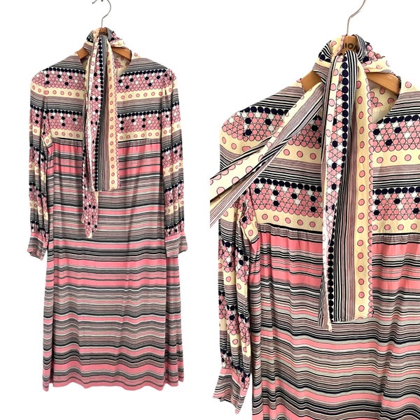 Dress Nina Ricci Paris silk / vintage dress pastel / silk dress / 1960s dress patterned / shawl collar dress