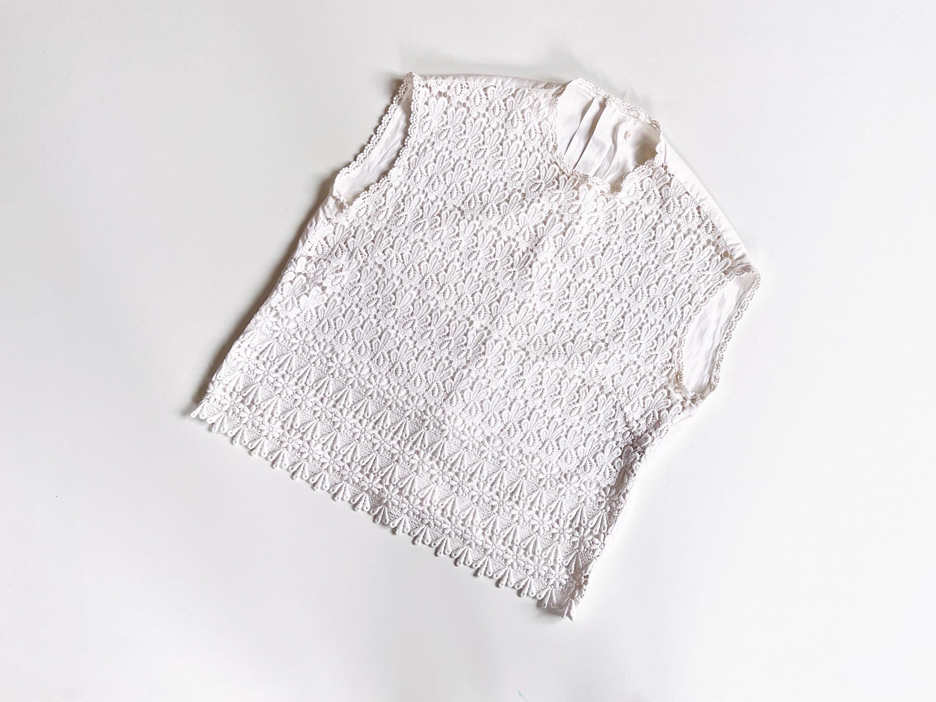 Chemisier Chic Blanc Vintage à Dentelle - Sans Manches - Taille TM 38 - Fait Main En France - Neuf