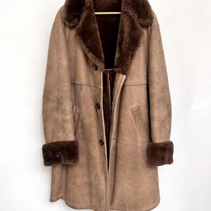 Cappotto in pelle marrone anni '70, cappotto in pelle scamosciata da uomo con pelliccia, cappotto in pelliccia marrone chiaro, cappotto invernale vintage, L, XL immagine 9