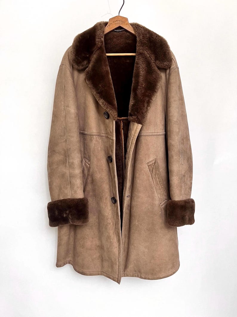 Cappotto in pelle marrone anni '70, cappotto in pelle scamosciata da uomo con pelliccia, cappotto in pelliccia marrone chiaro, cappotto invernale vintage, L, XL immagine 9