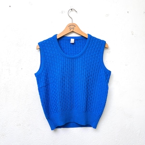 70s blue pullover / knitted vest women / blue vest knit plain round neck / women M / sleeveless sweater / knitted pullover / MOD