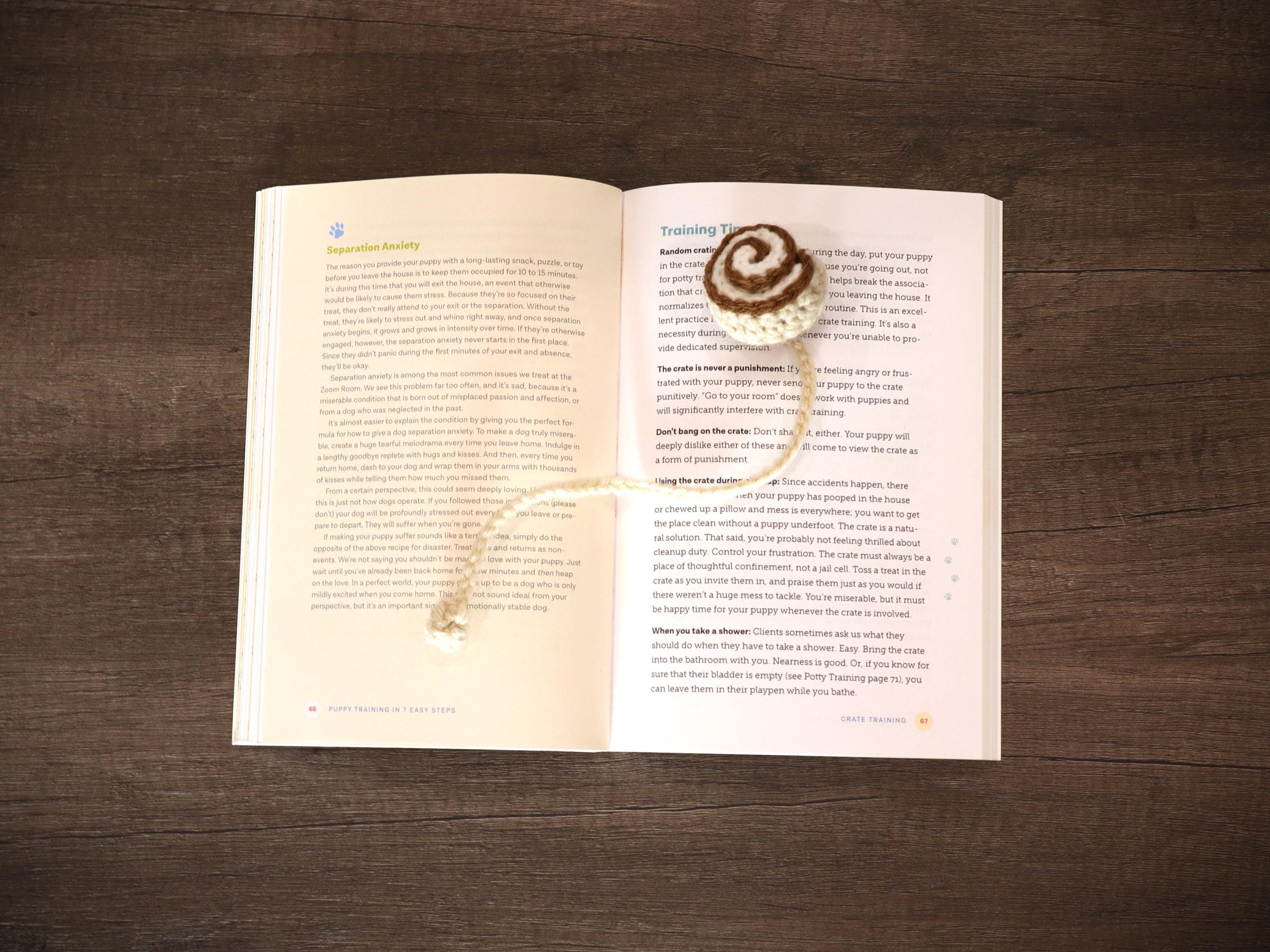 Cinnamon Roll Bookmark-Crochet-Amigurumi-Bookmark-Crochet Cinnamon Roll Bookmark-Crochet Food-Cinnamon Roll Animal-Gift-Book Lover