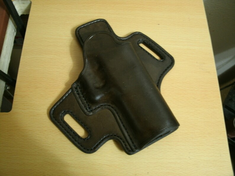 Avenger Style Holster Smith /& Wesson MP 9 Shield Chocolate Brown Medium Brown Light Brown Black Leather Holster OWB RightLeft Handmade USA