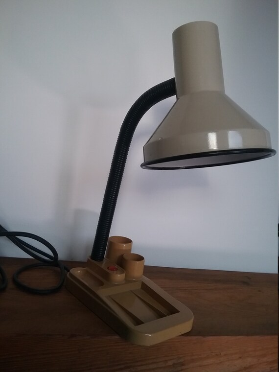 retro vintage desk lamp