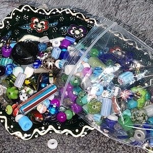 Destash, Store Closing Sale, Mixed Lot of Cool Color Beads, 152 Gram Bag