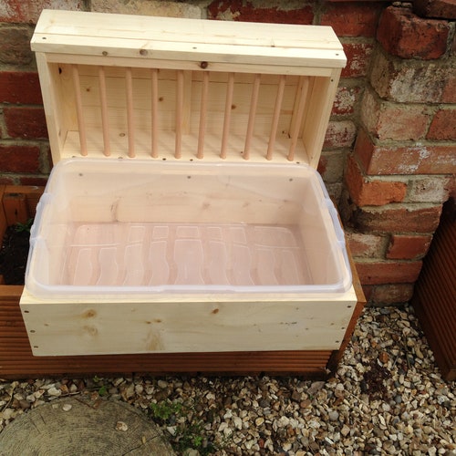 Rabbit Hay Feeder 3 in 1 Hay & Food Bowls With Litter Tray Etsy UK