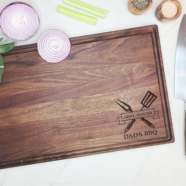 Custom Engraved Cutting Board For Dad / Grandfather. Grill Master. Grilling Gift for Grill Master. Father's Day Gift.