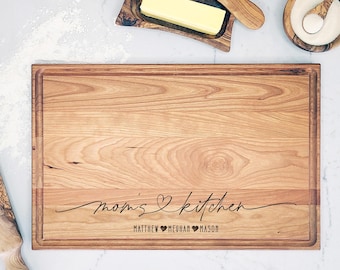 Personalized Cutting Board for Mom Kid's Names engraved: Engraved Gift for Mother's Day, Gift for Grandma