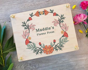 Custom Boho Flower Press Kit. Personalized Color Printed Wooden Botanical Press. Christmas Nature Lover Gift, Herbarium Keepsake Gift.