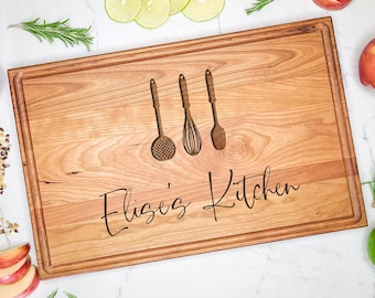 Personalized Cutting Board Kitchen Gift for Mom, Grandma, Wife