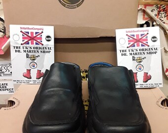 dr martens boots size 5