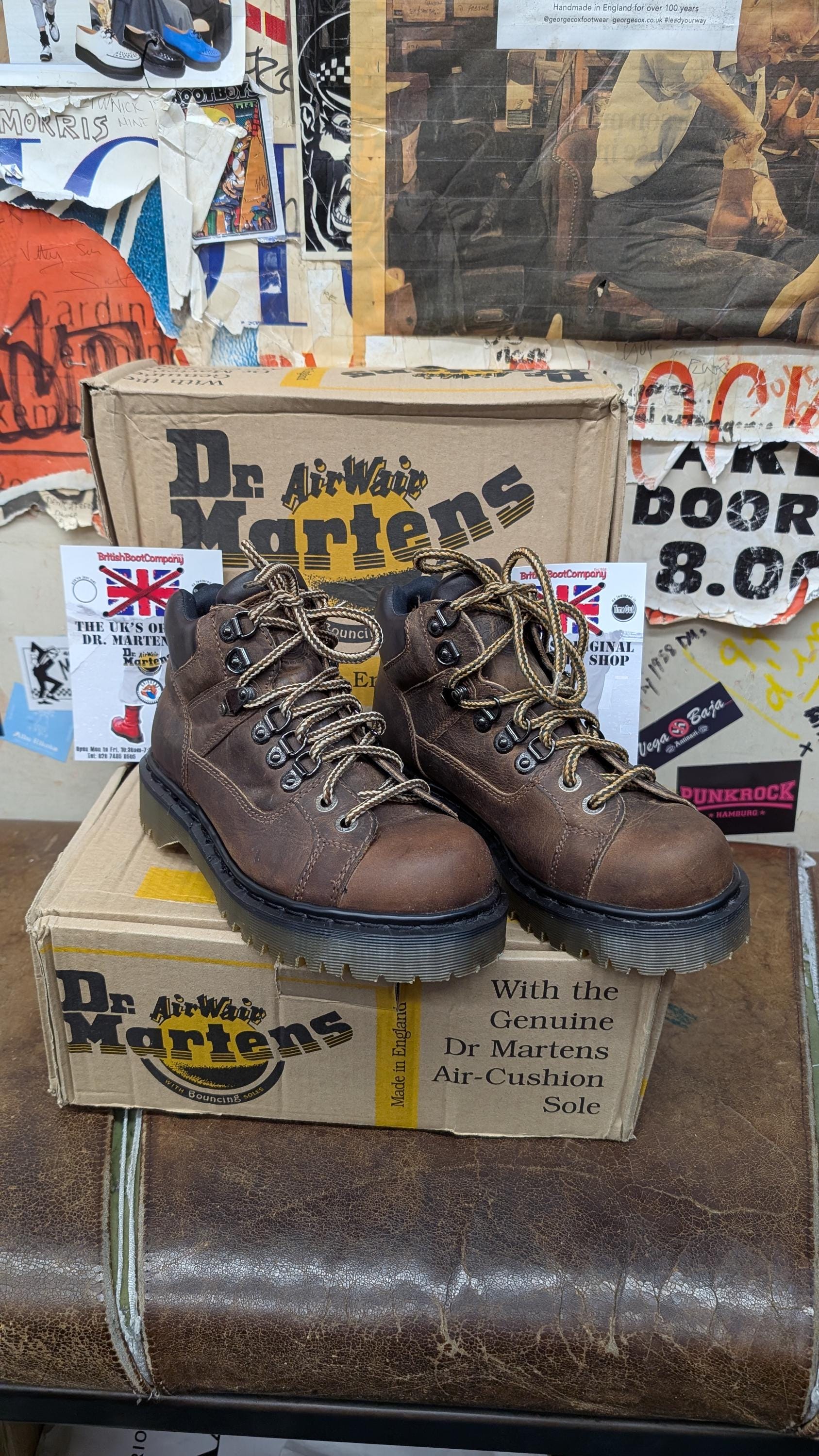 Dr Martens 8699 Made in England Aztec Walking/hiking Boot Size 5