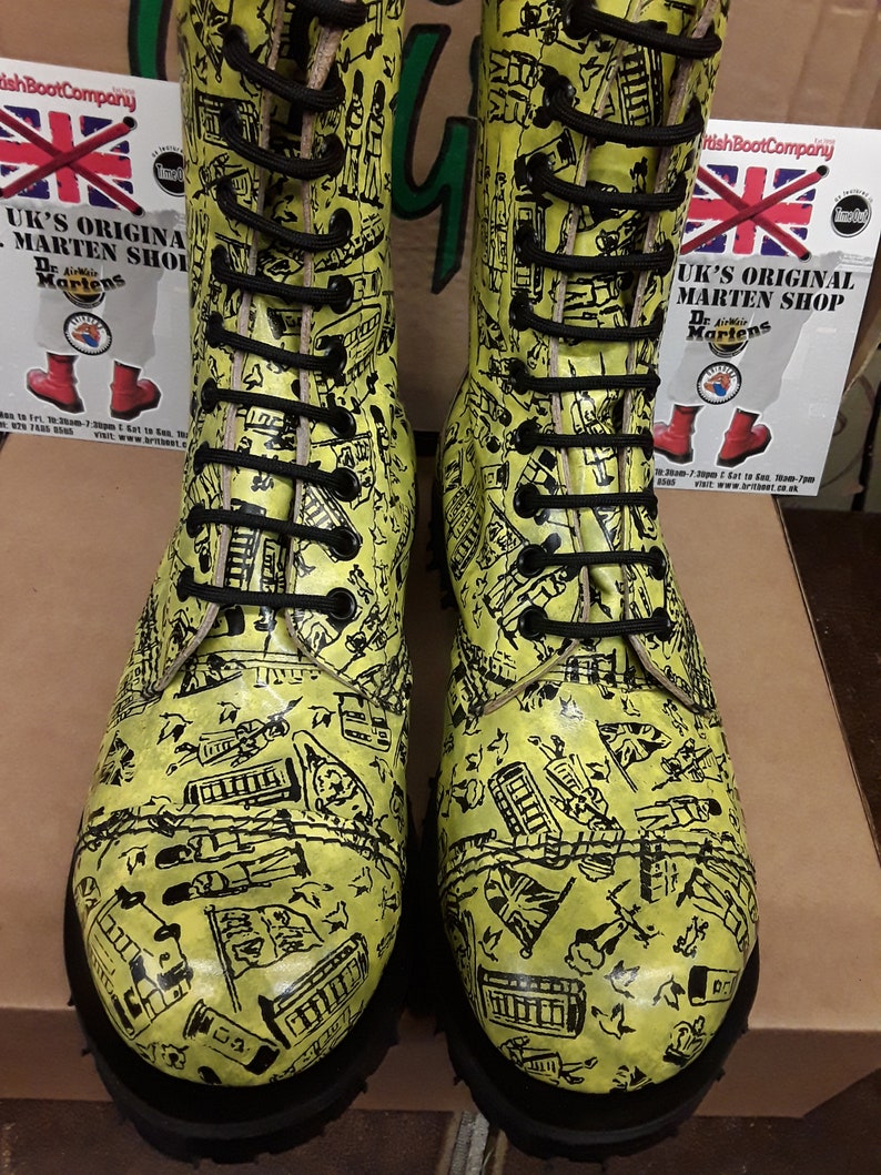 Dr Martens Getta Grip Yellow London Print 10 hoe boots made in England steel toe Boots Size 4 image 4