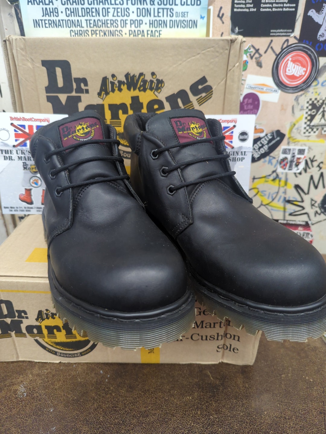 靴 Dr.marten made in UK  MAIL il_1080xN.5298000165_dksz.jpg