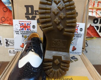 Dr Martens 3989black and White Brogue Platform Made in