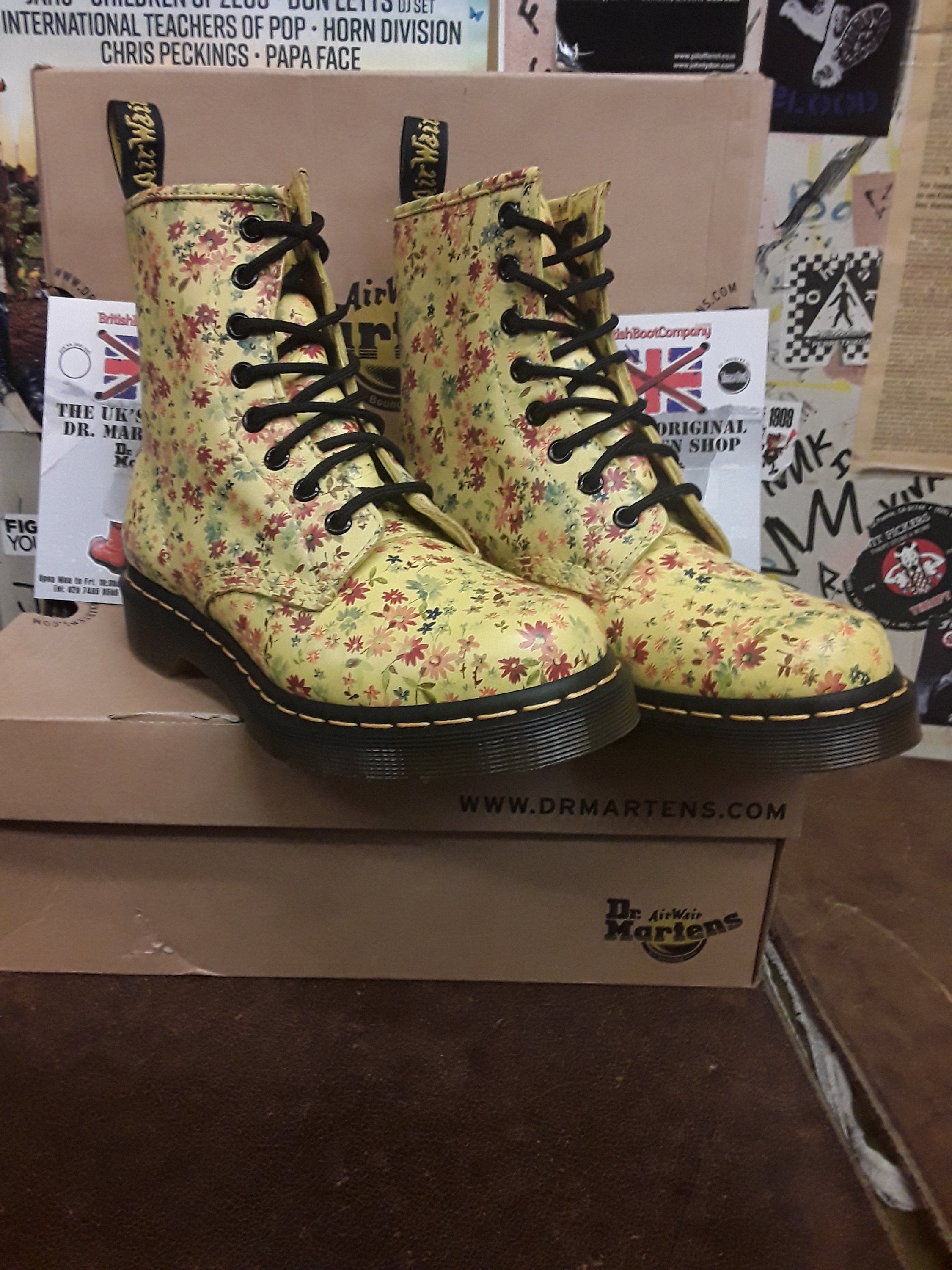 Dr Martens 1460 Sun Yellow Flowers Various Sizes - Etsy