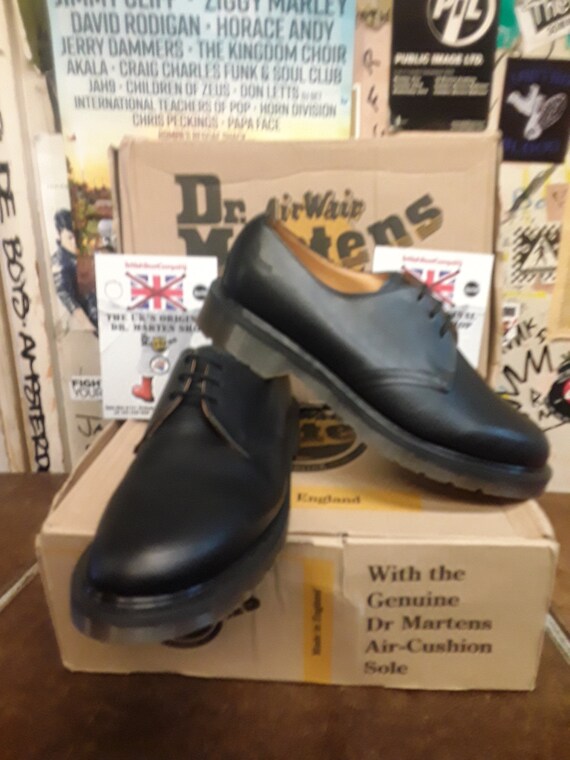 Dr martens 1461 pw black on sale greasy