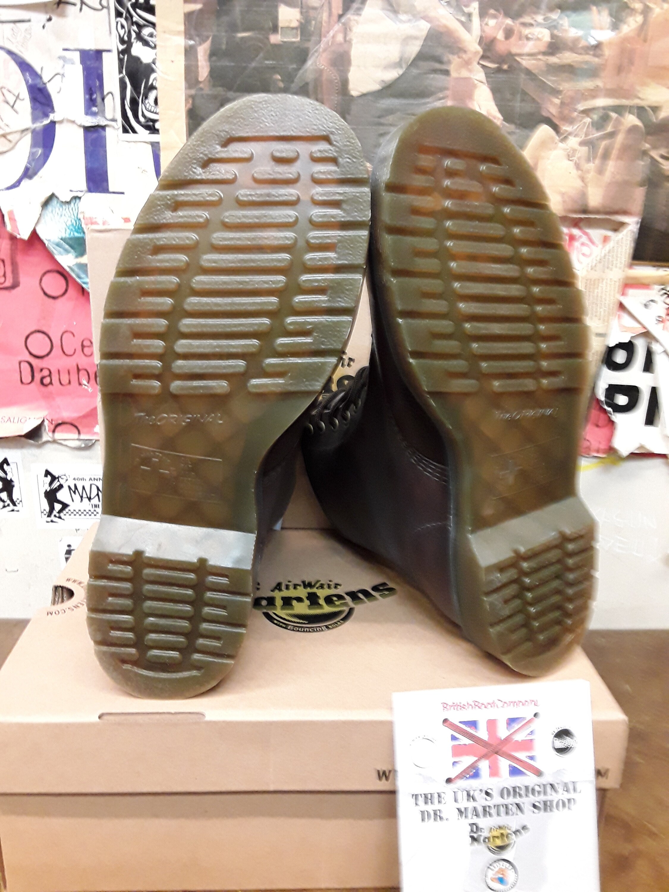 Dr Martens 1460, Dark Brown, Size 7,10; Powder Leather, Mens Ankle