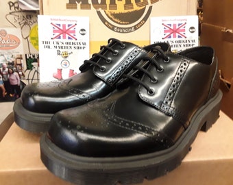 Dr Martens Vintage 90's, Size UK7, Made in England, Black Square Toe Brogue Shoes, Leather Shoes / 9A42