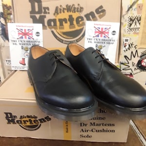 Dr Martens 1461 Black Greasy 3 Hole Made in England Size 7