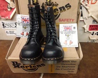 80年代 ENGLAND Dr.Martens 10ホール Dr.Martens - 激レアモデル ホワイト社製イングランドドクター