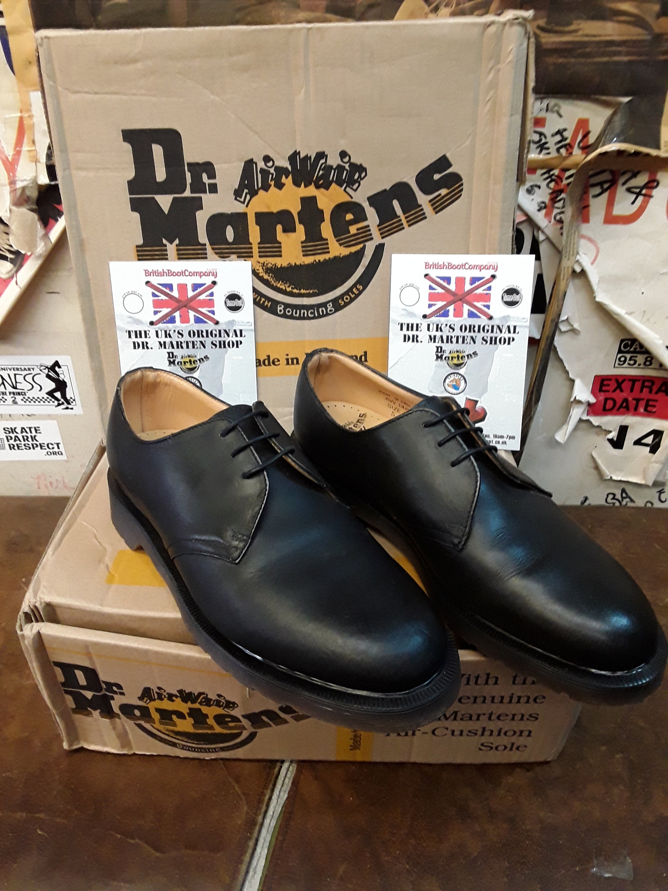 Dr Martens 1484 Black Waxy Shoe Made in England Size 7.5 - Etsy Dr Martens 1484 Black Waxy Shoe Made in England Size 7.5 - Etsy
