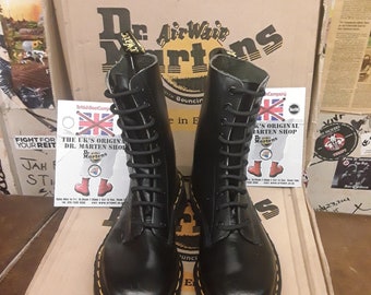 Dr Martens 1490z, Made in England, Size UK 2,5-5, Black Leather Boots, 10 Hole, Vintage 90's - Etsy Dr Martens 1490z, Made in England, Size UK 2,5-5, Black Leather Boots, 10 Hole, Vintage 90's - Etsy