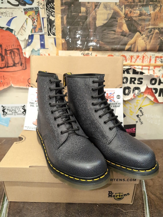 Dr Martens 1460 Black Grain Sizes 9 and 10 - Etsy display picture 2