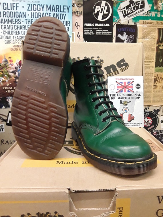 Onderdompeling Vulkanisch hardwerkend Dr Martens 1460 Green Smooth Made in England Size 4 - Etsy Israel