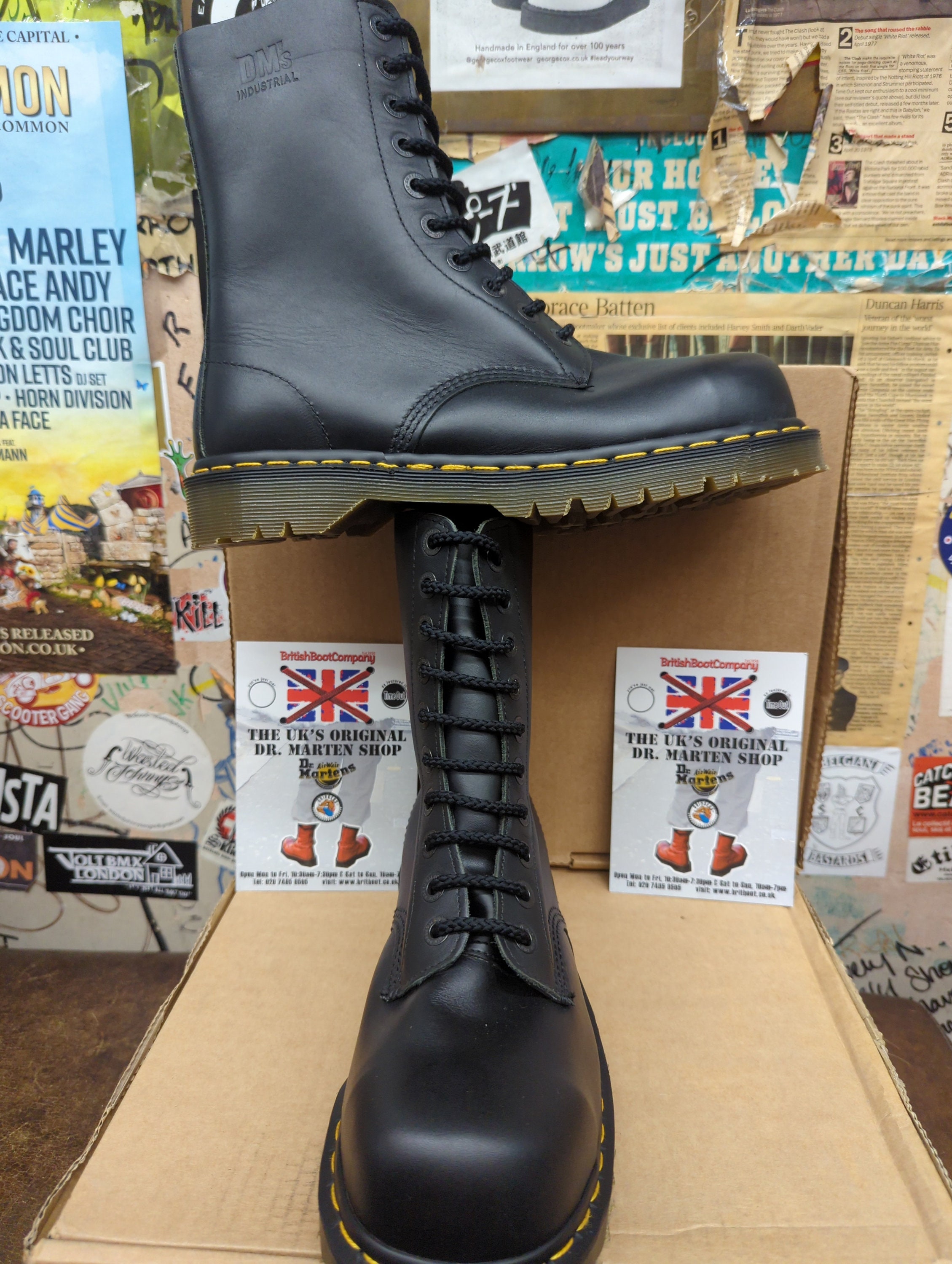 Dr Martens 10ホール　steel toe uk8 Dr Martens 10ホール steel toe uk8 Dr. Martens/10-hole lace-up