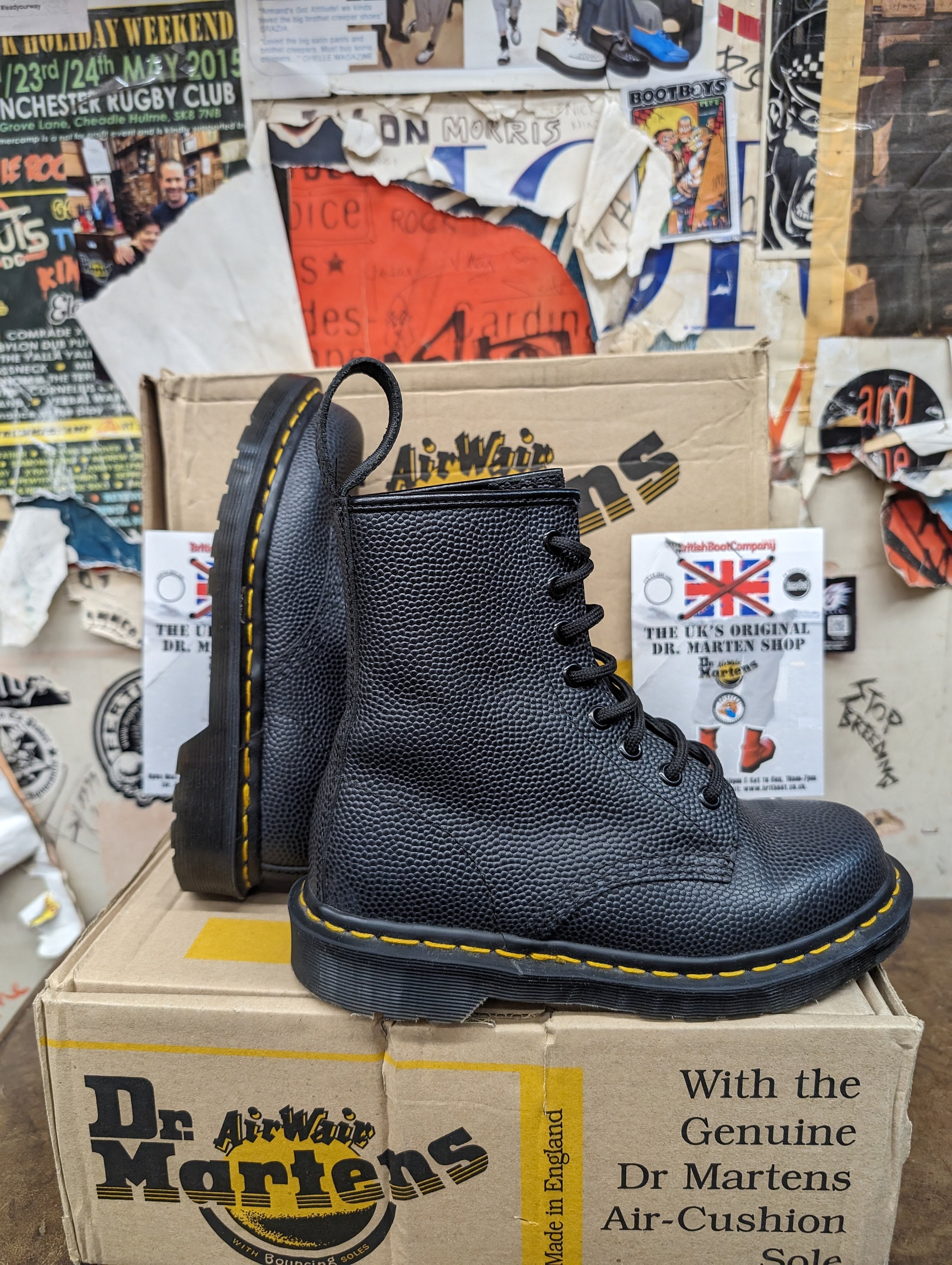 Doc Martens Black Pebble Grain Leather Boots Dr. Martens Men main image 4