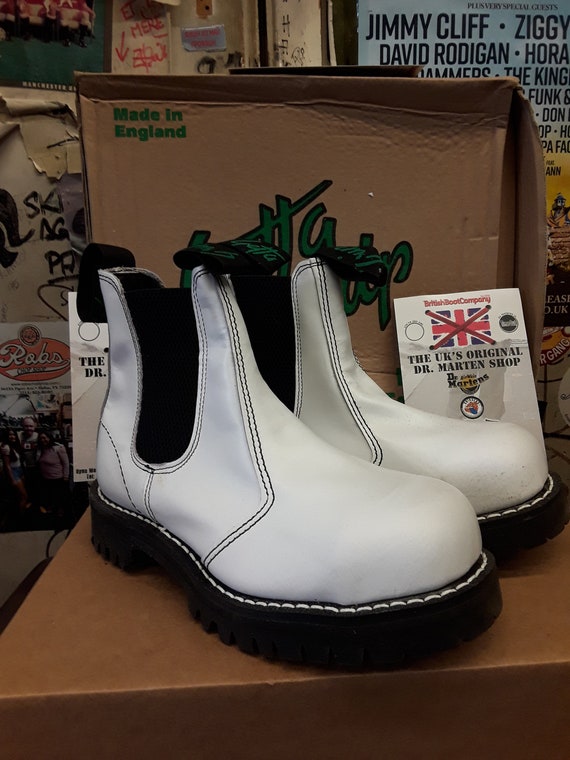 dr martens chelsea steel toe