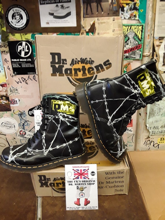 Dr Martens 1490 Made in England Black Barbed Wire… - image 4