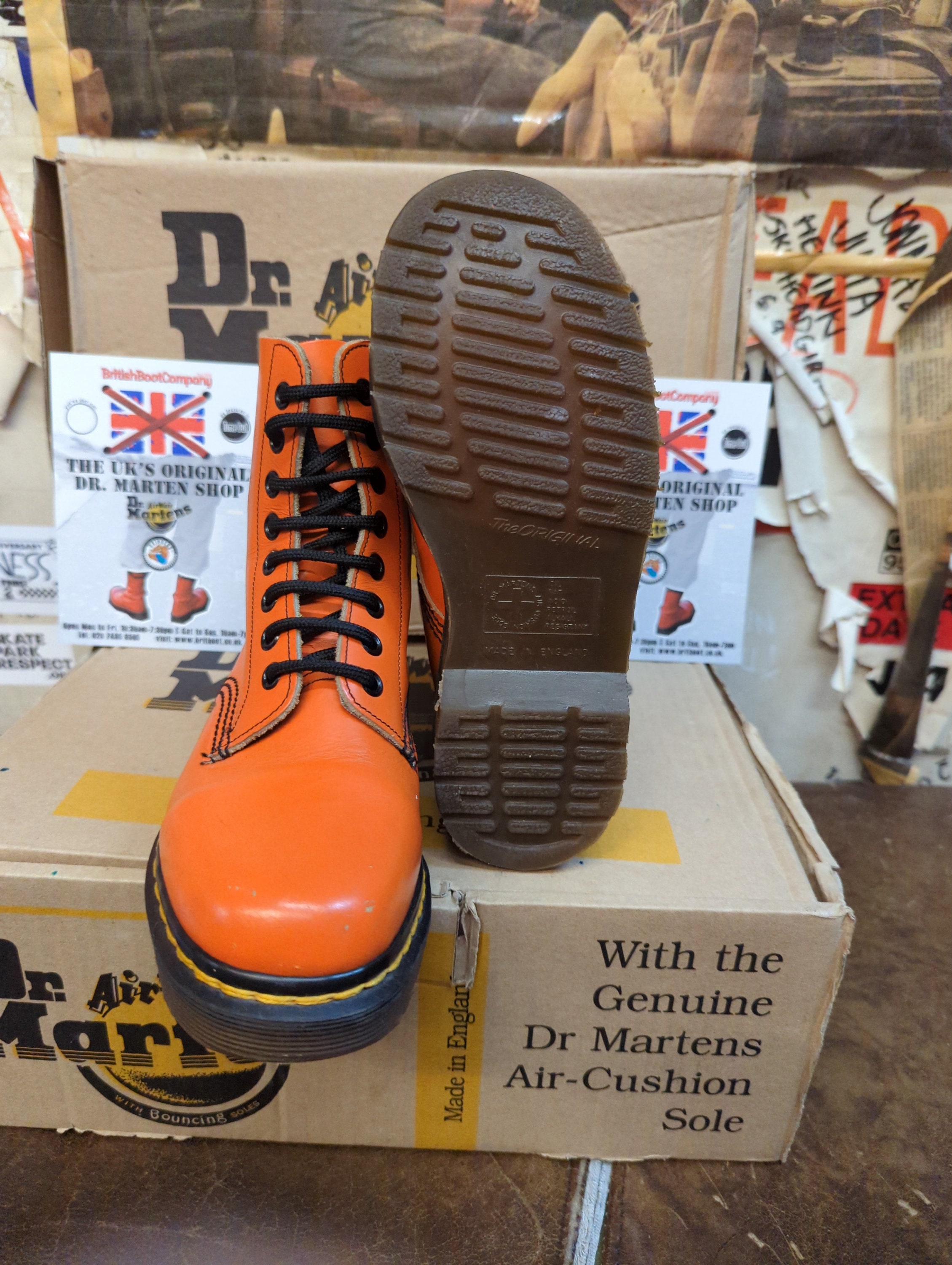 ドクターマーチン 552 オレンジ 8ホール イギリス製 サイズ1 - Etsy 日本