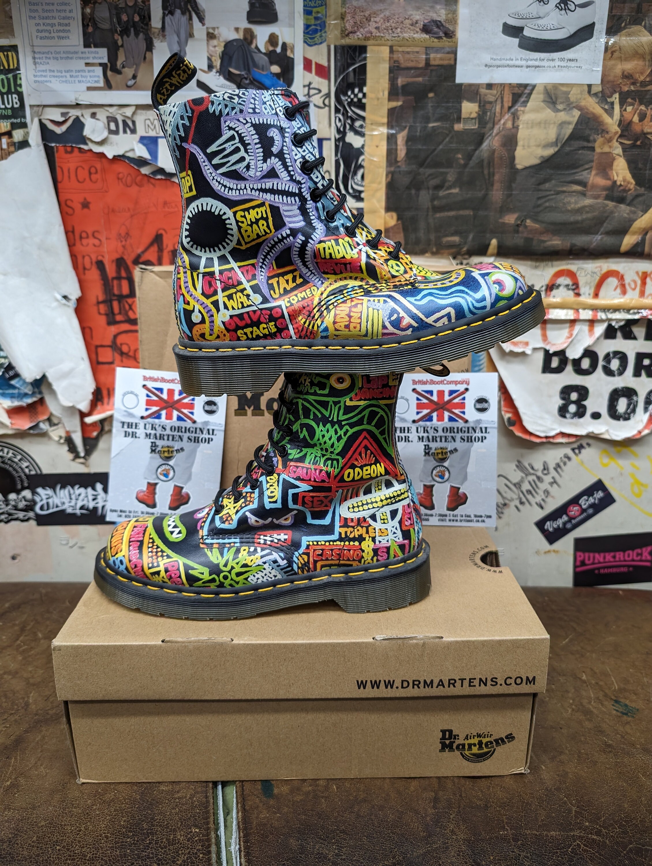 Dr Martens Mark Wigan Kaboom Tattoo Size 5 - Etsy