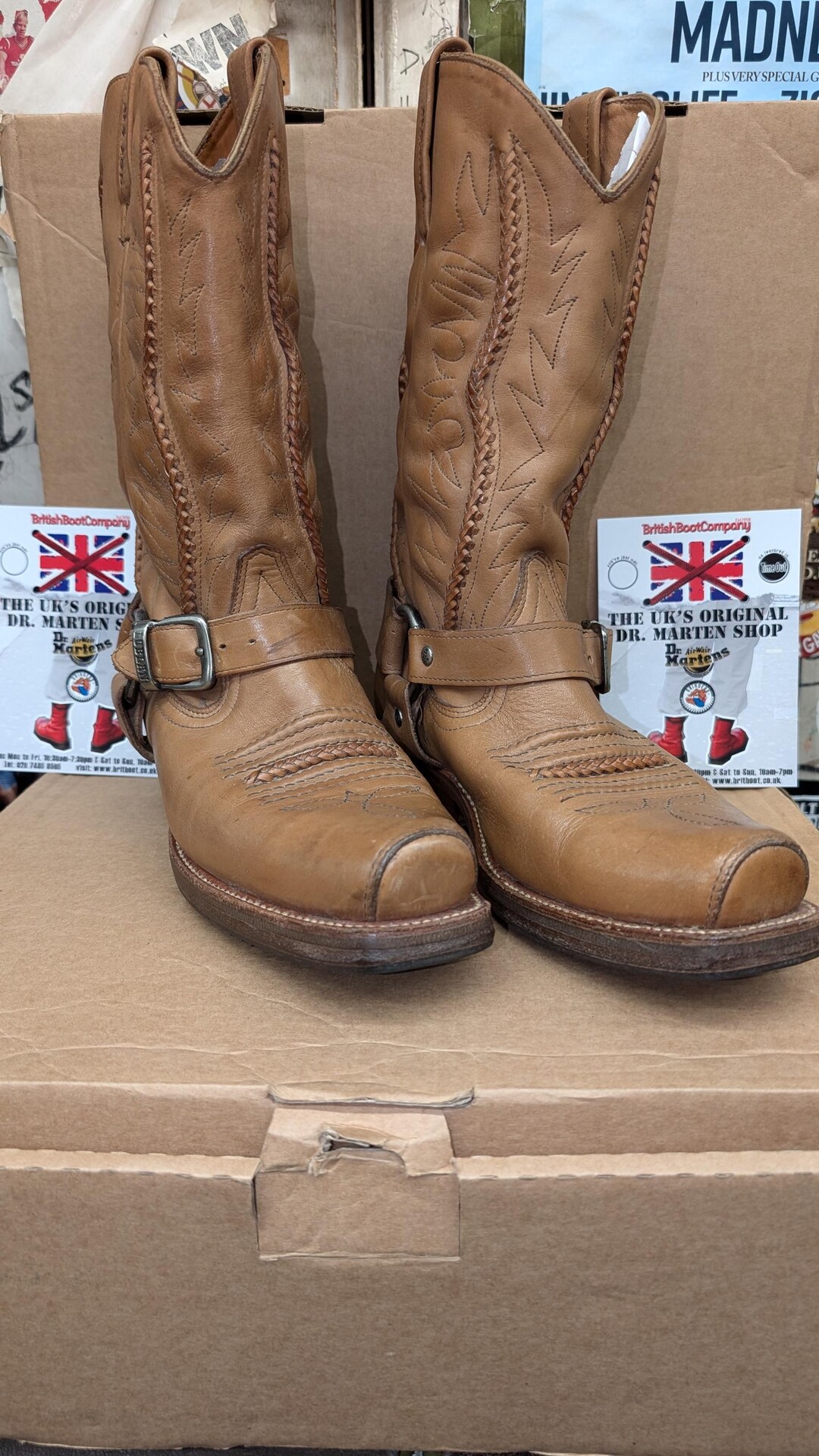 Stivali western in pelle beige/marrone chiaro Loblan con fibbie - Main Image