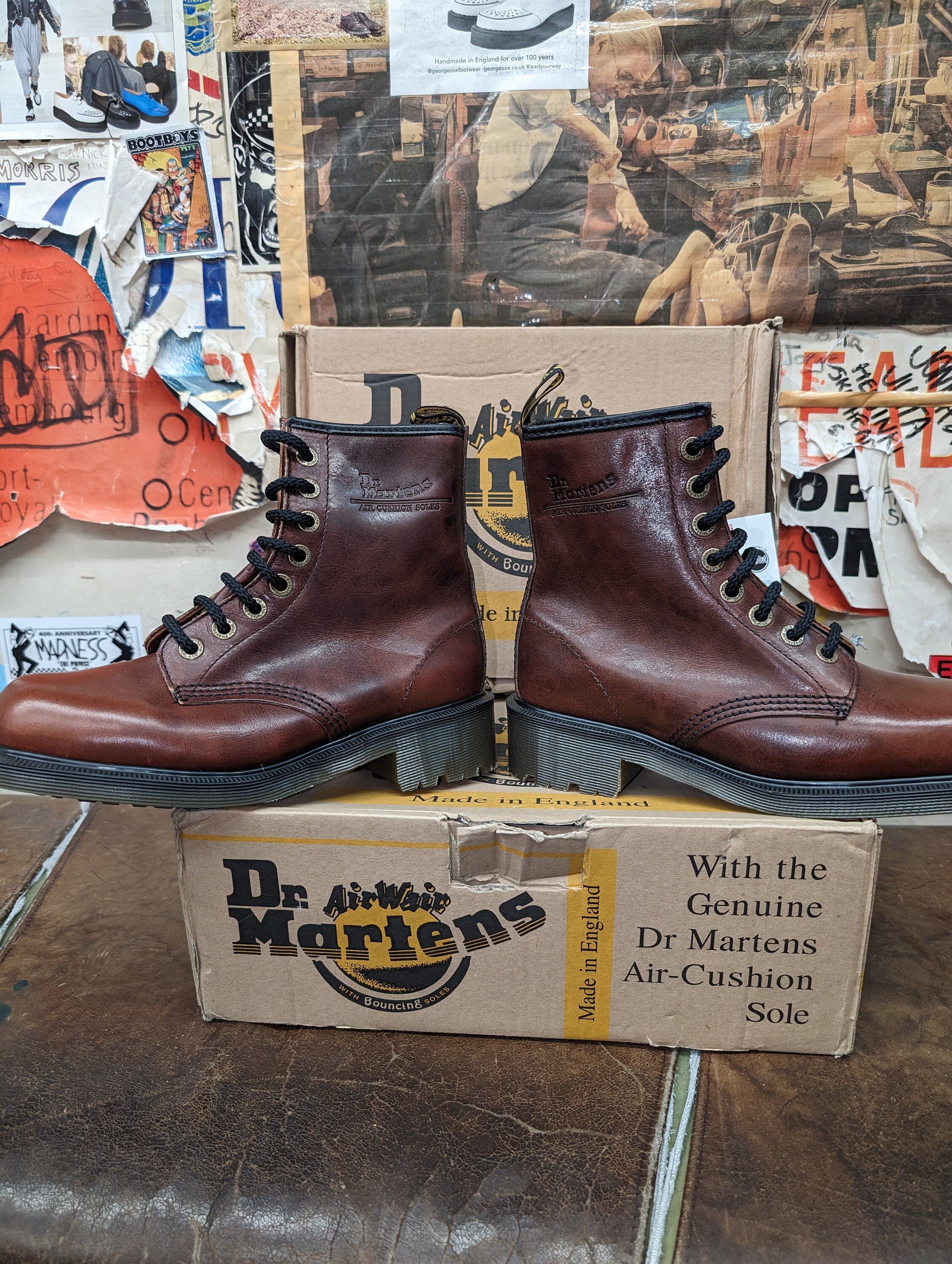 Dr Martens 8304 Red/brown Abeline 8 Hole Size 6 - Etsy