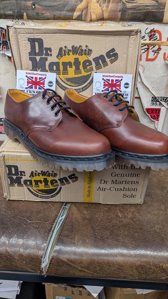 Dr Martens Vintage 1561 Made In England Oxfords Brown Leather Mens US 11 UK 10 DR. MARTENS Made in England MIE 90s Vintage Brown 1561 Shoes  main image 4