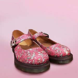 Dr Martens Mary Janes, Floraler Stoff, Limitierte Auflage, Verschiedene Größen Bild 7